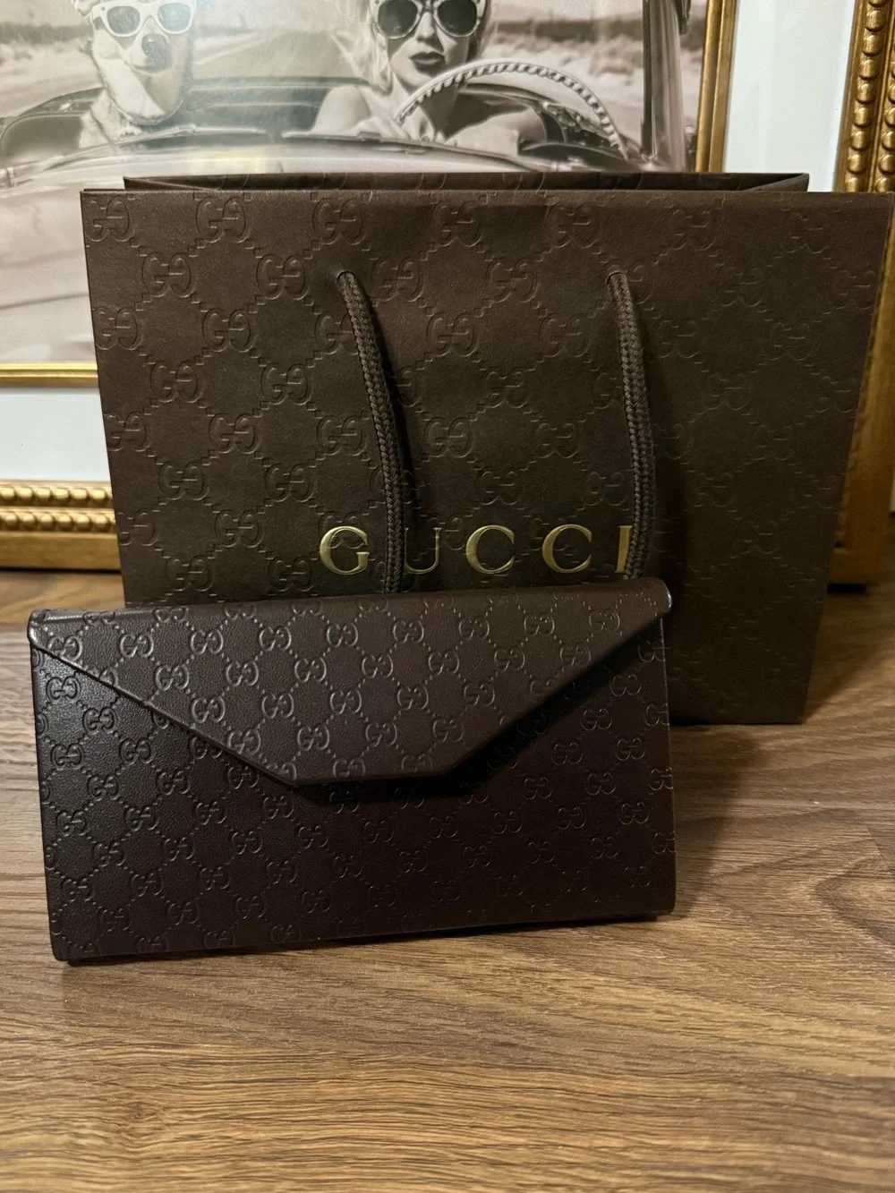 Gucci classic black